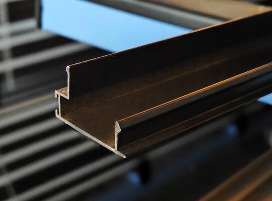 6063 Mảng phông cửa sổ ngoài trời nhựa nhôm